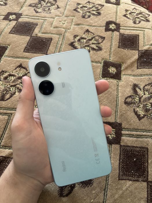 Продам телефон Redmi 13C 8гб/256гб