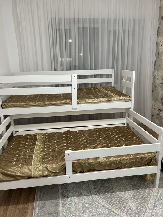 Продам детскую кровать