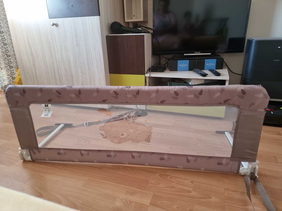 Преграда за легло