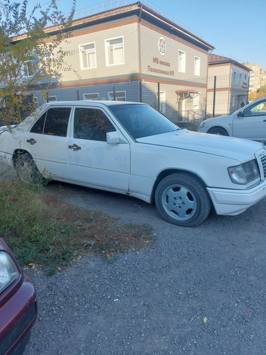 Продам мерседес 1990 года  в хорем состоянии