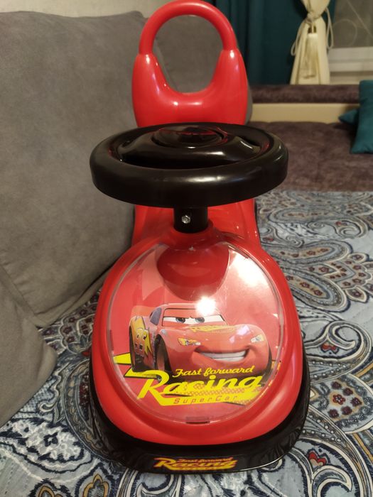 Машинка для ребенка