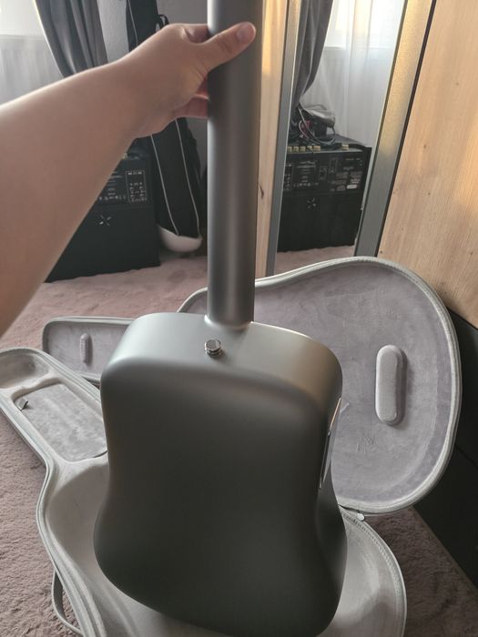Chitară Lava me 4 carbon 38" cu husa space bag nouă