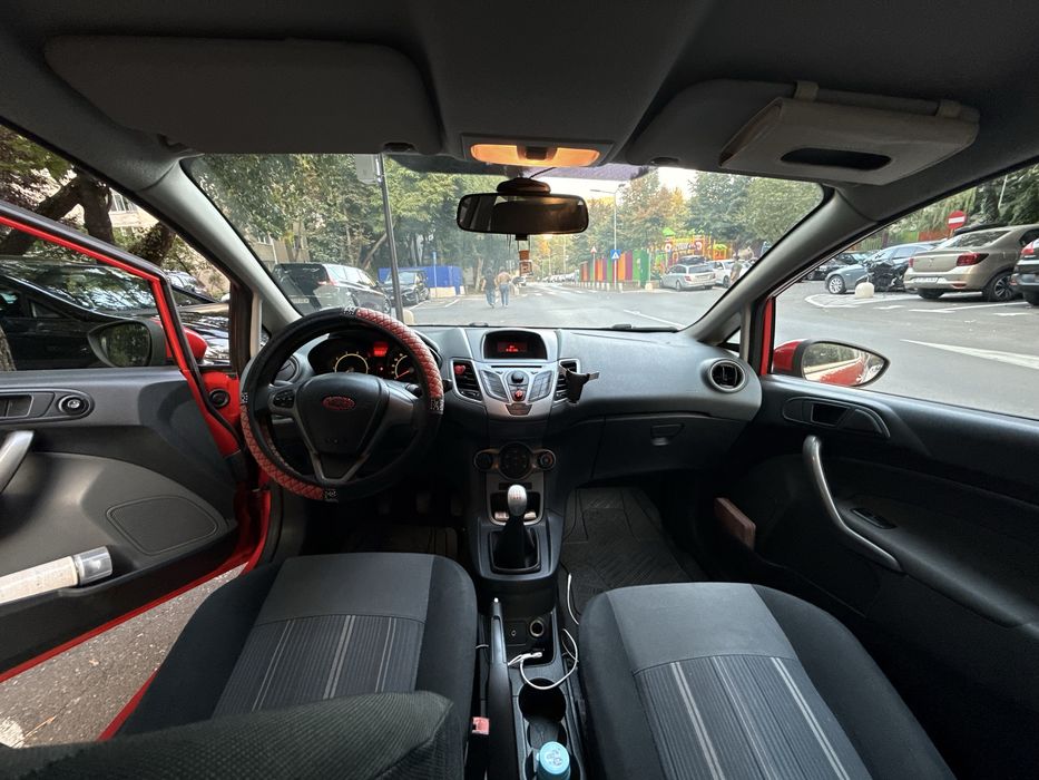 FORD Fiesta 2010 — imagine 5