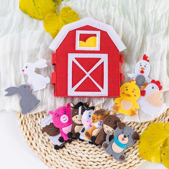 Set de Joacă Educativ din Fetru – „Ferma Animalelor”