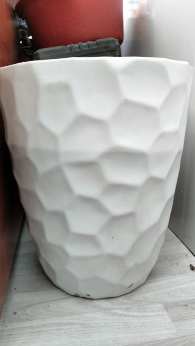 Кашпо горшок для цветов