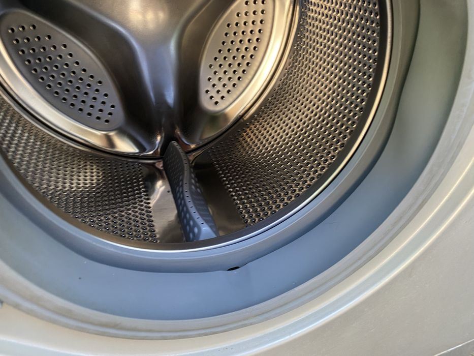 Midea Kir moshina sotiladi 8 kg
