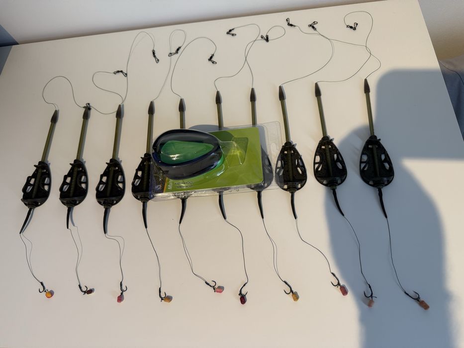 Set 10 Monturii Method Feeder + Matrita Nr.ac 8/10 momitor div GR