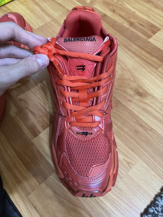 Balenciaga Runner