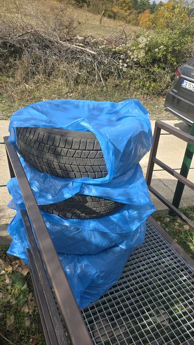4бр 20" Зимни гуми Bridgestone Blizzak 235/55/20 Lexus