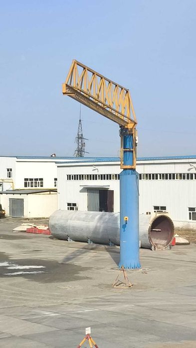 Продам консольный кран 2 тонны