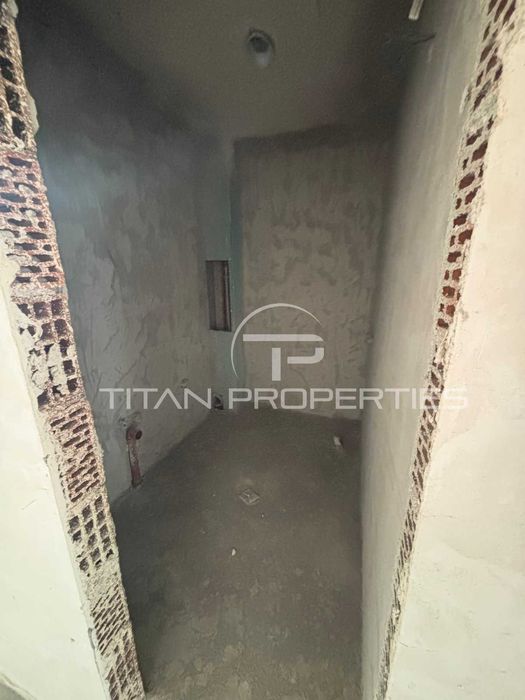 Продава се Тристаен апартамент в Пловдив, Тракия - 110 кв.м за 1145 €/кв.м - Снимка #8