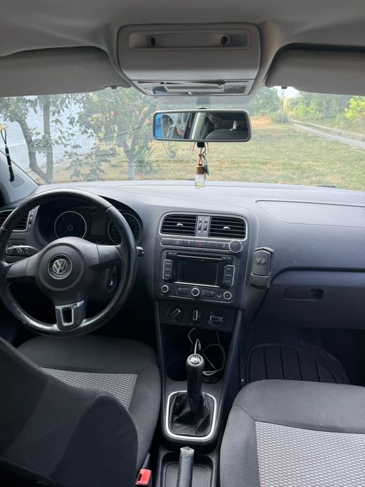 VOLKSWAGEN Polo 2010 — imagine 5