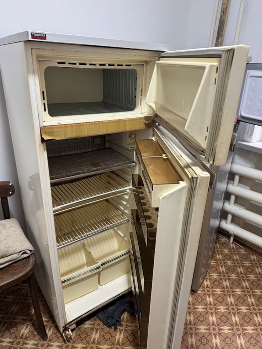 Холодильник Daewoo