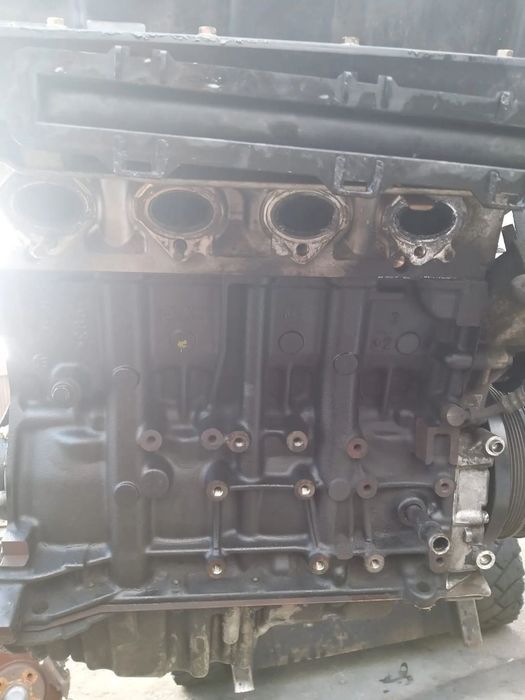 Motor Cu pompa si Cu Set Injectoare pentru BMW Seria 3 cod motor: 204d4