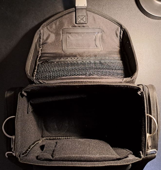 Фотографска Чанта Sony+комплект за почистване на обективи