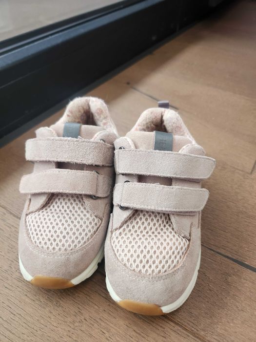 Adidasi wheat nr. 26