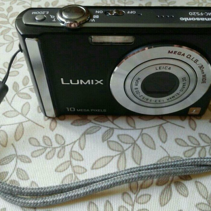 Продам на запчасти Panasonic Lumix DMC-FS20