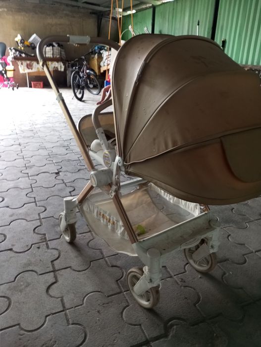 Продам коляска велик давай коляски