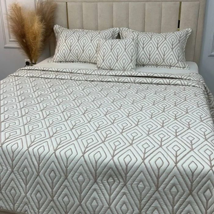 ХИТ Увеличенные покрывала на кровать Постельное