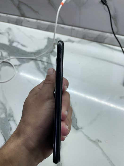Продам айфон хр 128гб