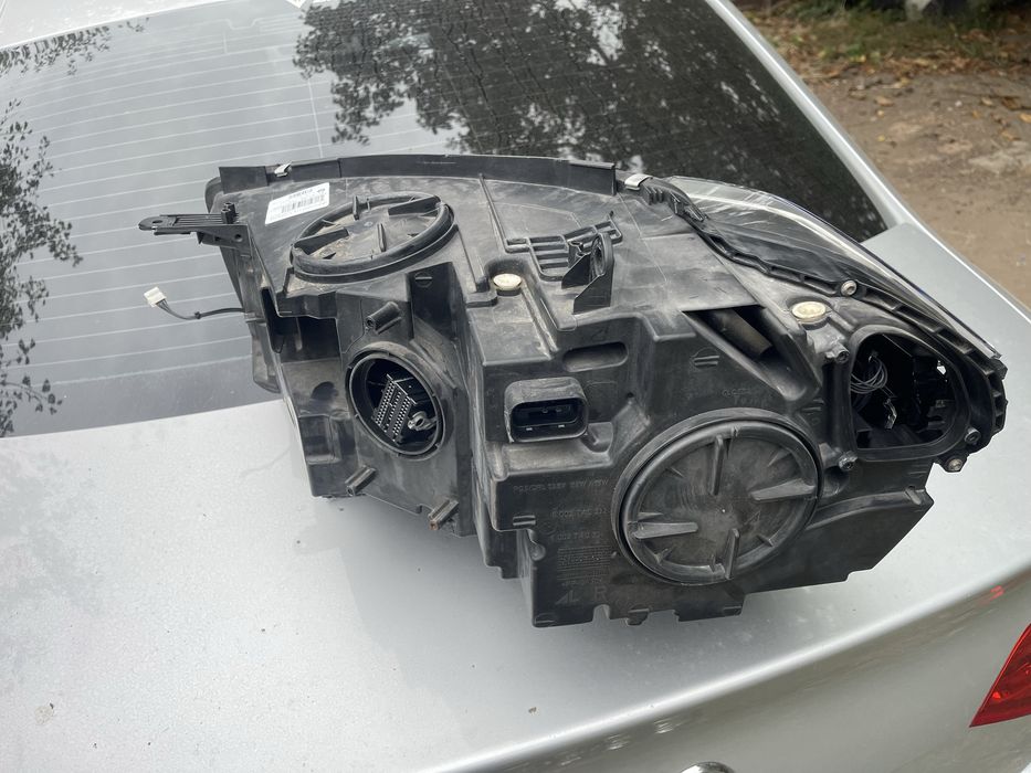 Vand far led laser adaptiv bmw f16 dreapta x6 2014-2020+ suport tavita