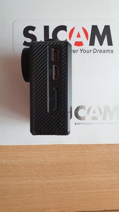 Продам  экшен камеру SJCAM M20