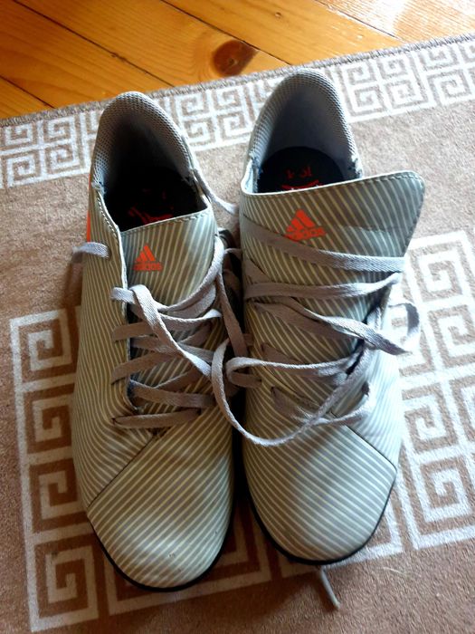 Crampoane Adidas