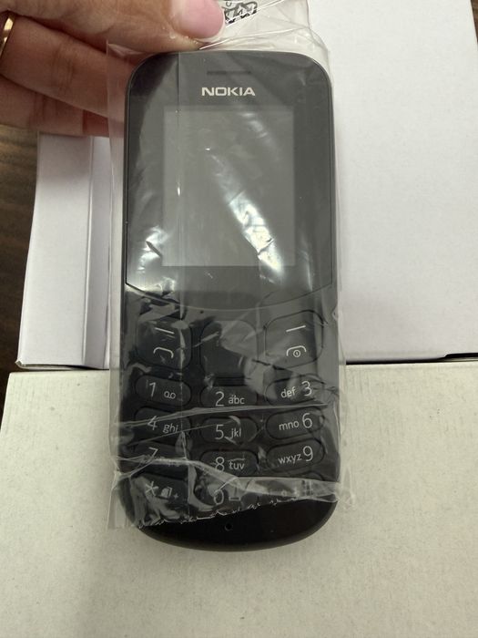 Nokia 130, nou, in cutie