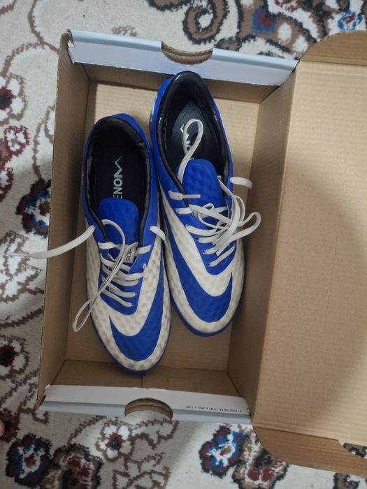 Футбольные Бутсы Nike