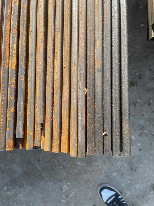 Продаются профильные трубы 20*20*2 /40*20*1,5 40*25*2