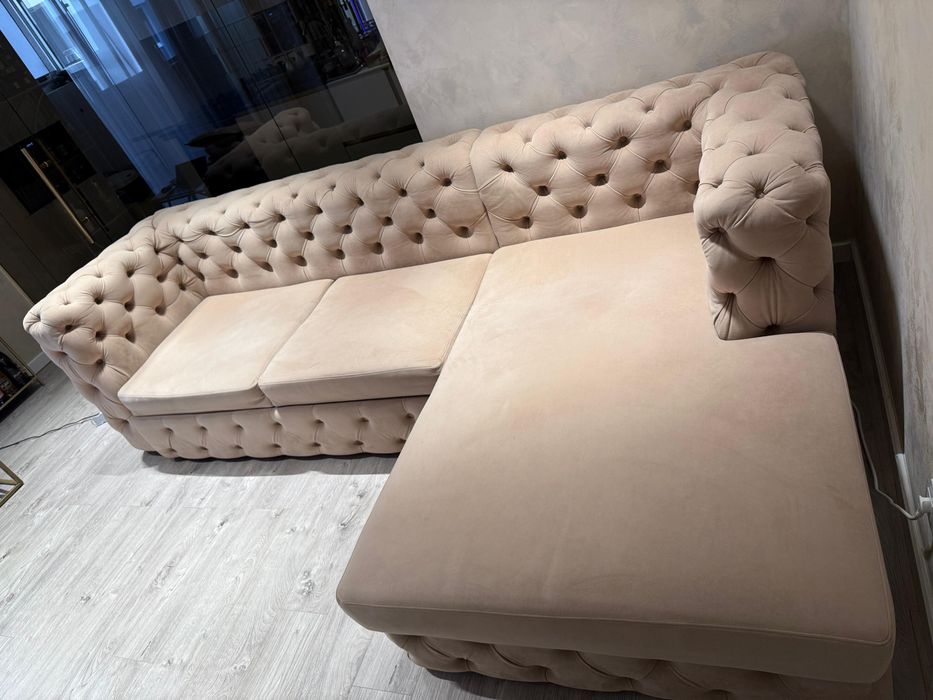 Canapea/Coltar Extensibila Chesterfield