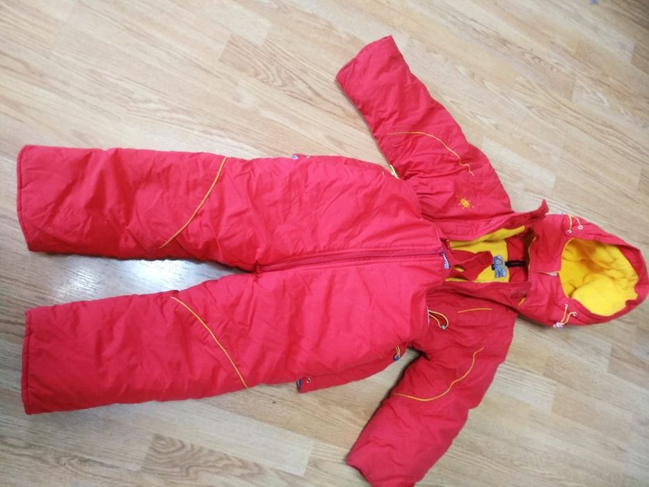 Куртка с комбинизоном на девочку 25000