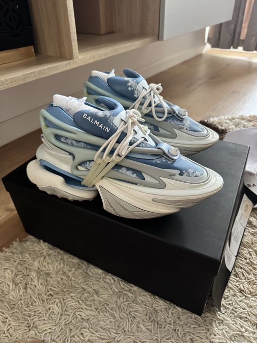 Balmain unicorn x ant kai