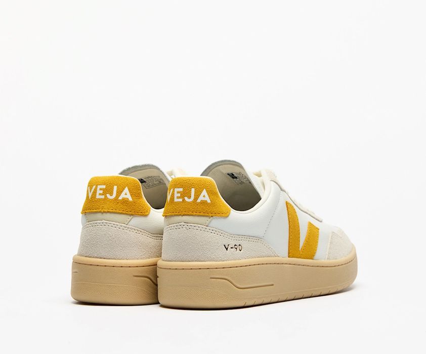 Кеды от бренда VEJA
