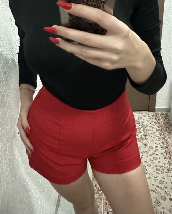 Къси панталони от Зара