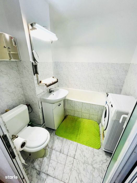 Apartamentcu gradina 2 camere. zona Gradinari in spate la Iulius Mall