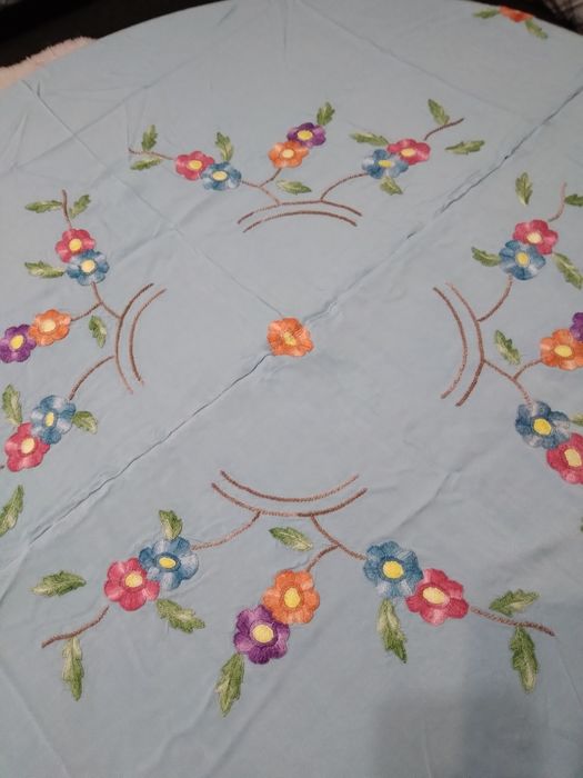 Карета( покривки ) на панама ,тюл и плат