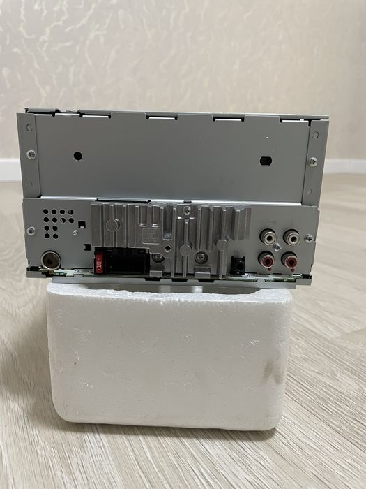 Автомагнитола Pioneer FH-XL555UI в отличном состоянии новая