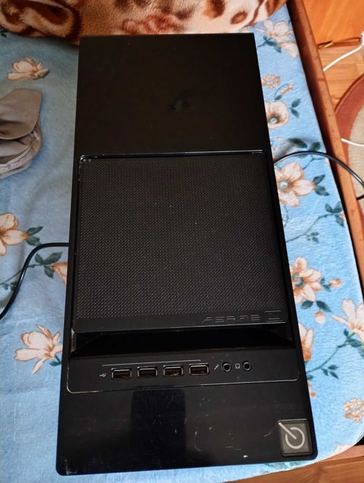 Unitate calculator ieftina si performanta Acer M3910 procesor I3..