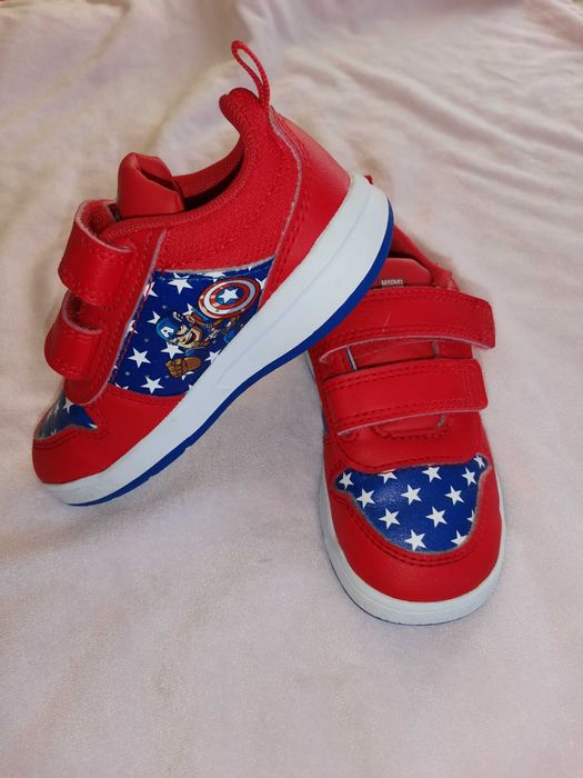 Маратонки Adidas marvel captain america