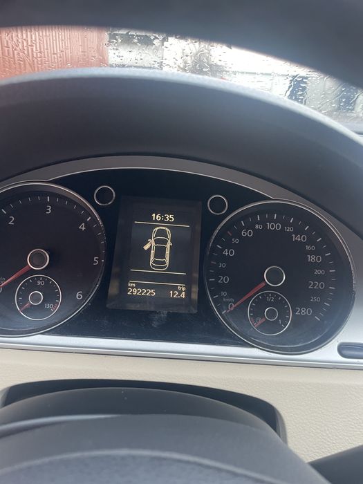 Vand vw passat cc 2.0 140 cp an 2011