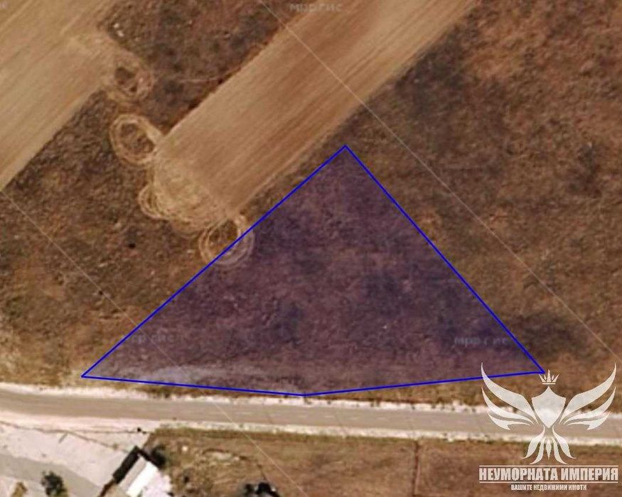 Продавам земя 6.5дка първа линия - летище Пловдив общ.Родопи