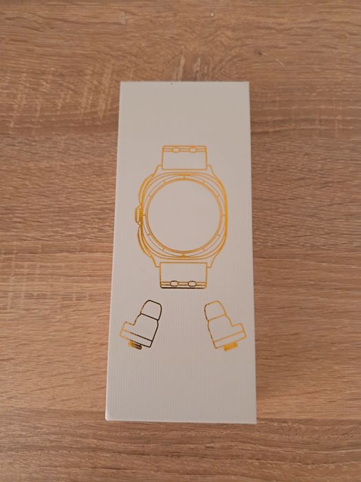 НОв смарт часовник със слушалки