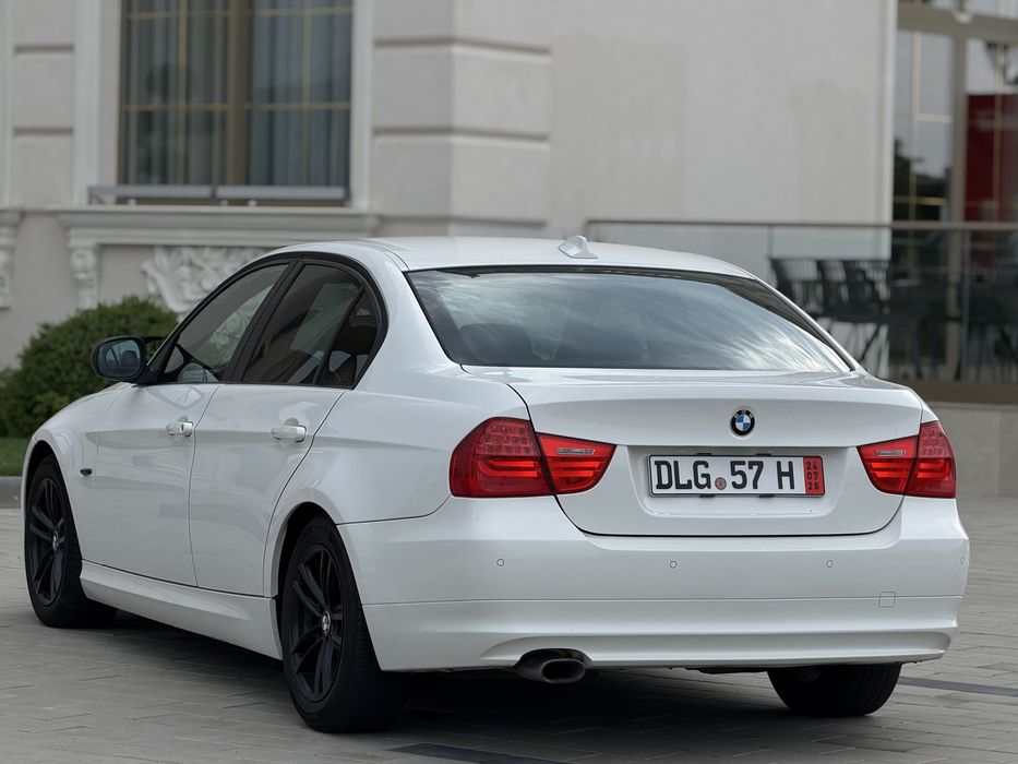 BMW 3 Series 2012 — imagine 3