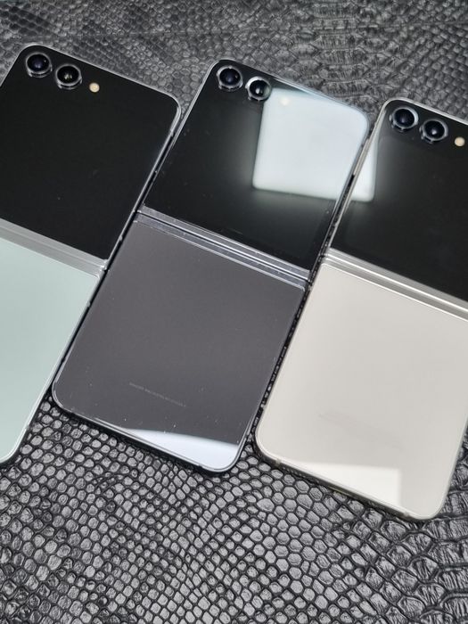 Samsung galaxy z flip 5 5G 8/256gb Kh/A regionli