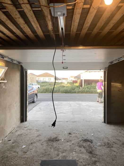 Секционные ворота Дорхан