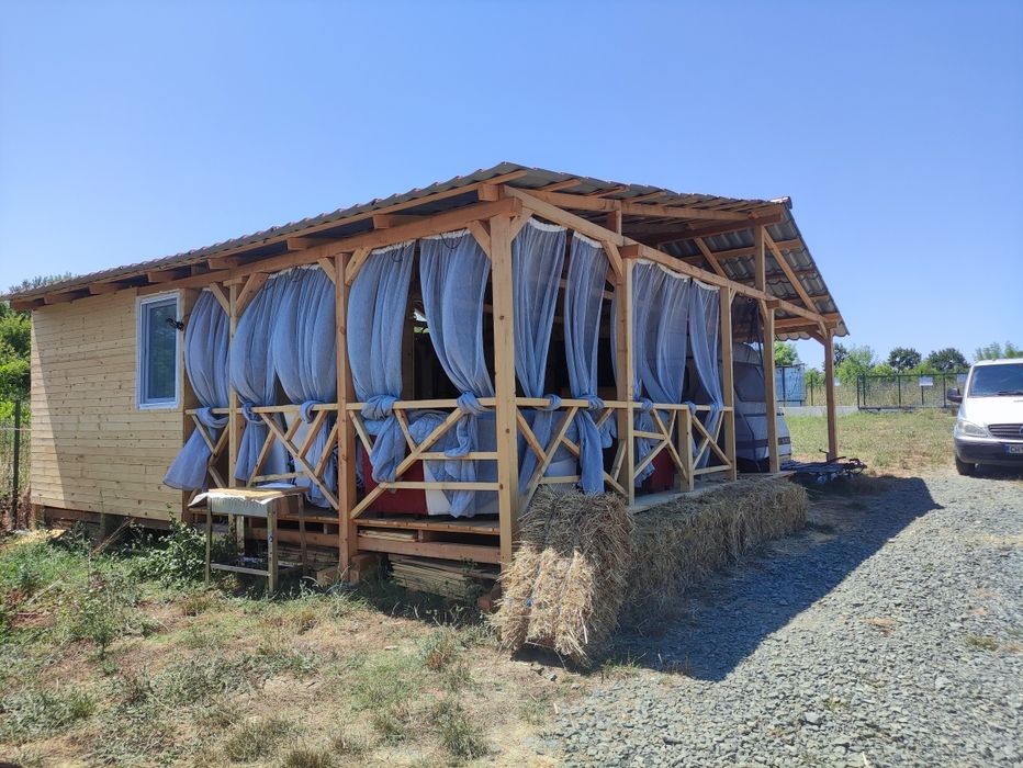 Бунгало къмпинг Арапя