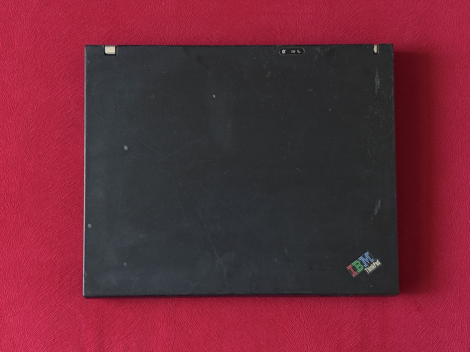Laptop IBM ThinkPad T40