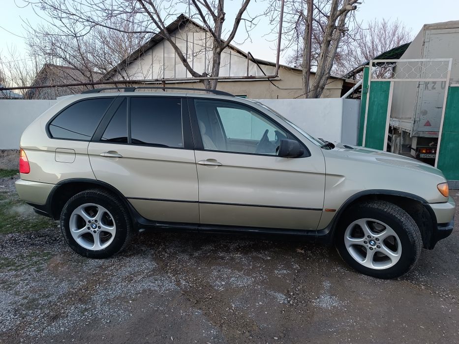 Продам БМВ х5 е53