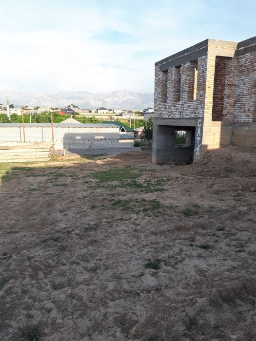 Дом продам недостроенно